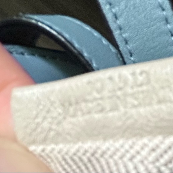 Loewe Convertible Cross-body Anagram Embossed T-Pouch - Picture 13 of 13